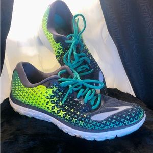 Brooks, athletic shoes
